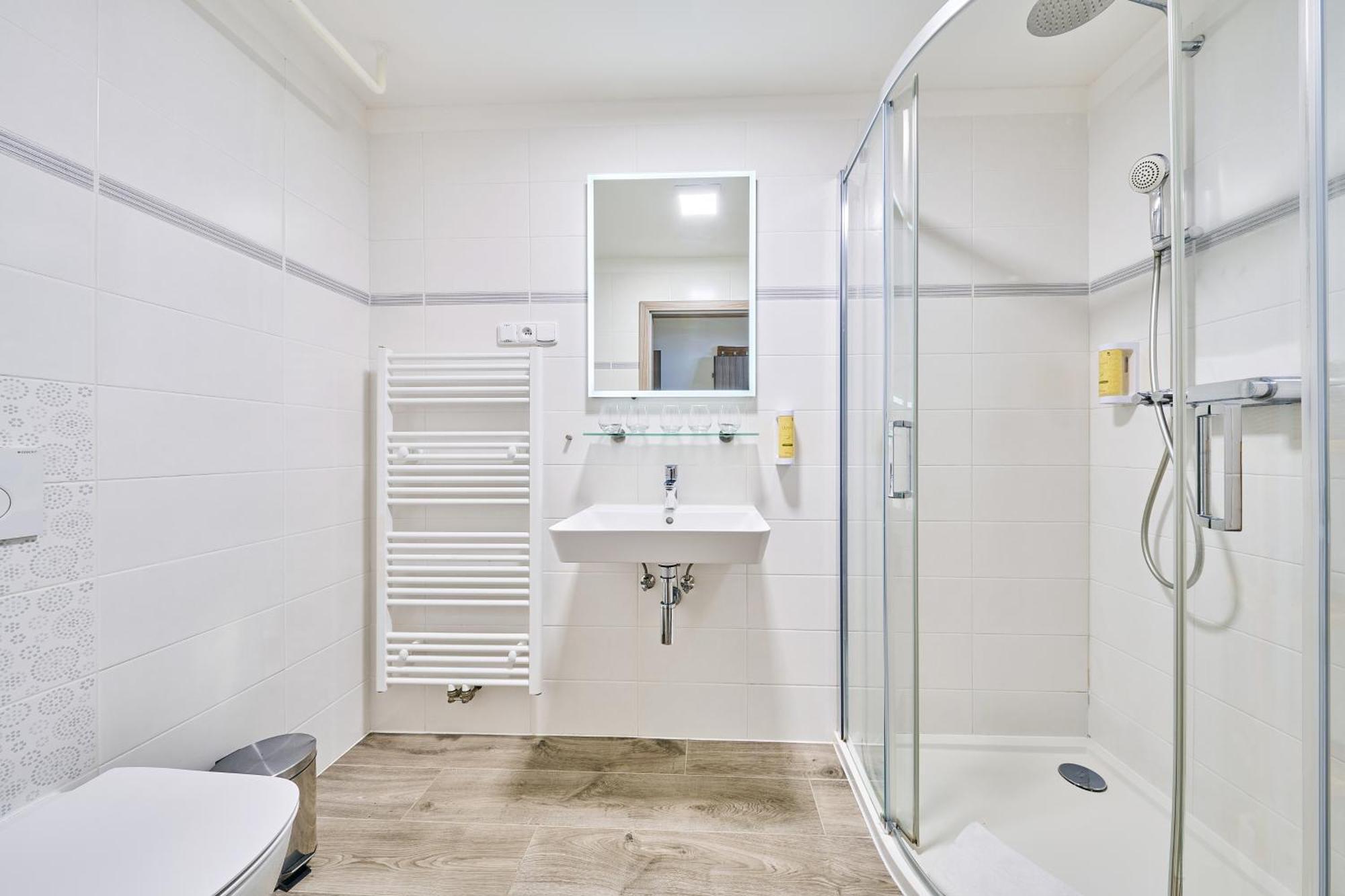 Hotel Obzor Пец под Снежко Екстериор снимка