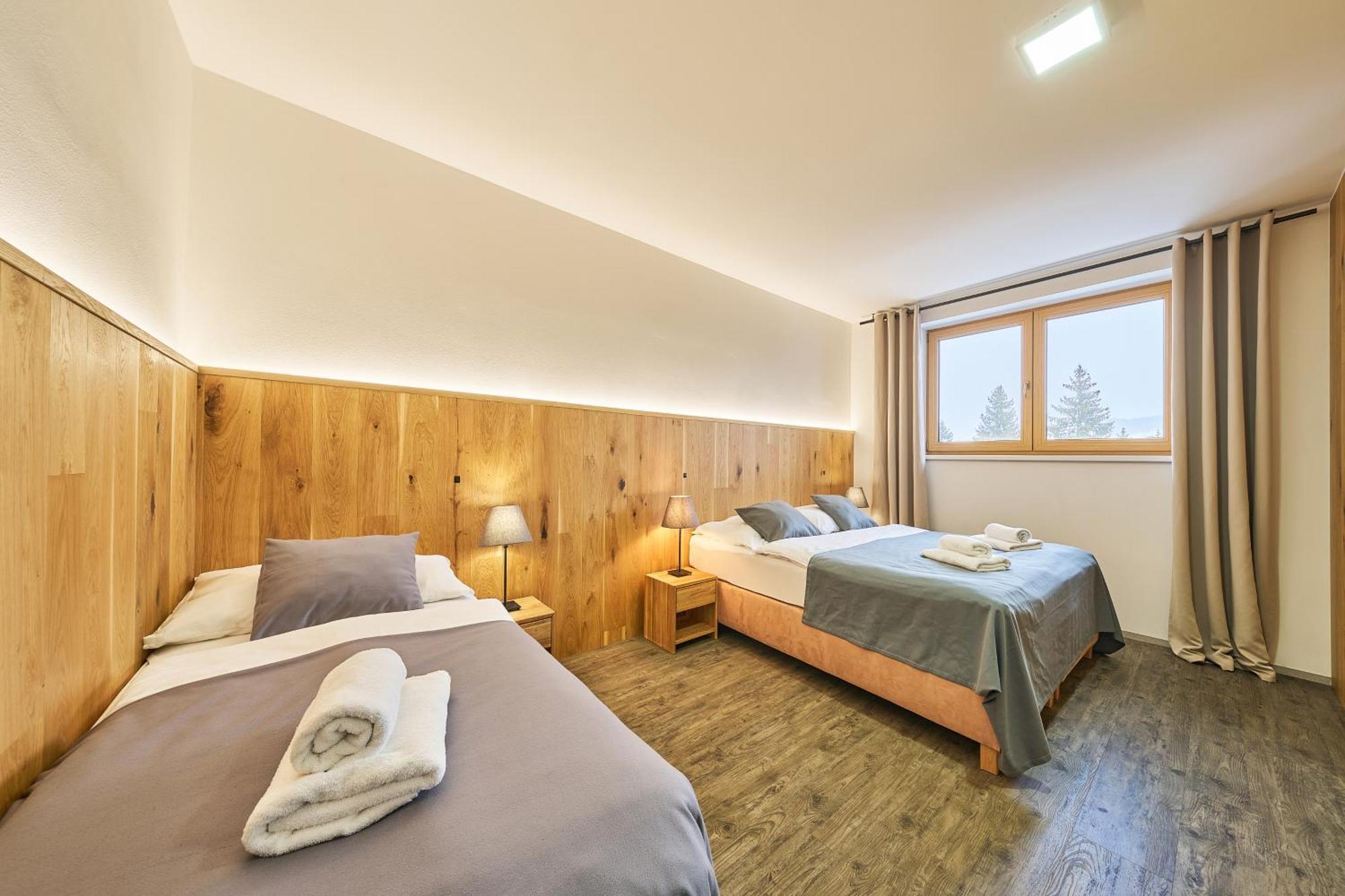 Hotel Obzor Пец под Снежко Екстериор снимка