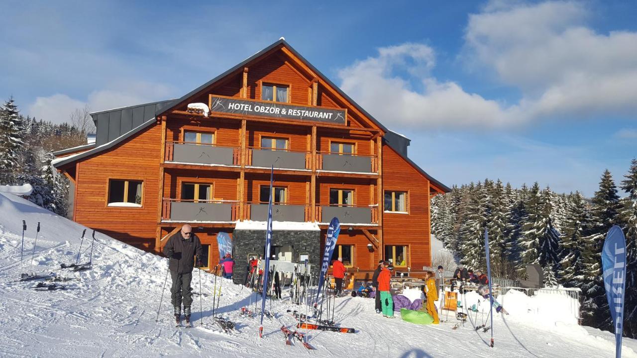 Hotel Obzor Пец под Снежко Екстериор снимка